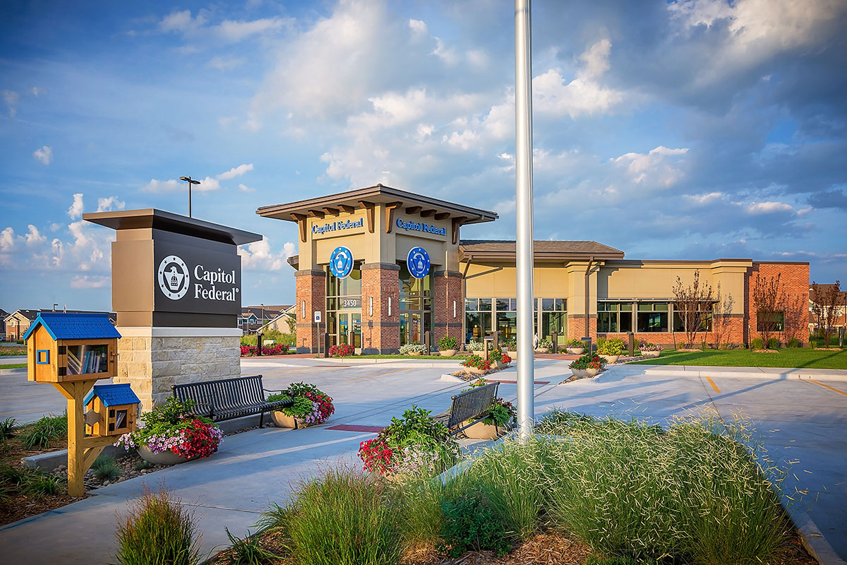 Capitol Federal's new branch in Maize, Kan., by WDM Architects