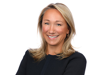 Professional athlete pivots to storytelling for community banking